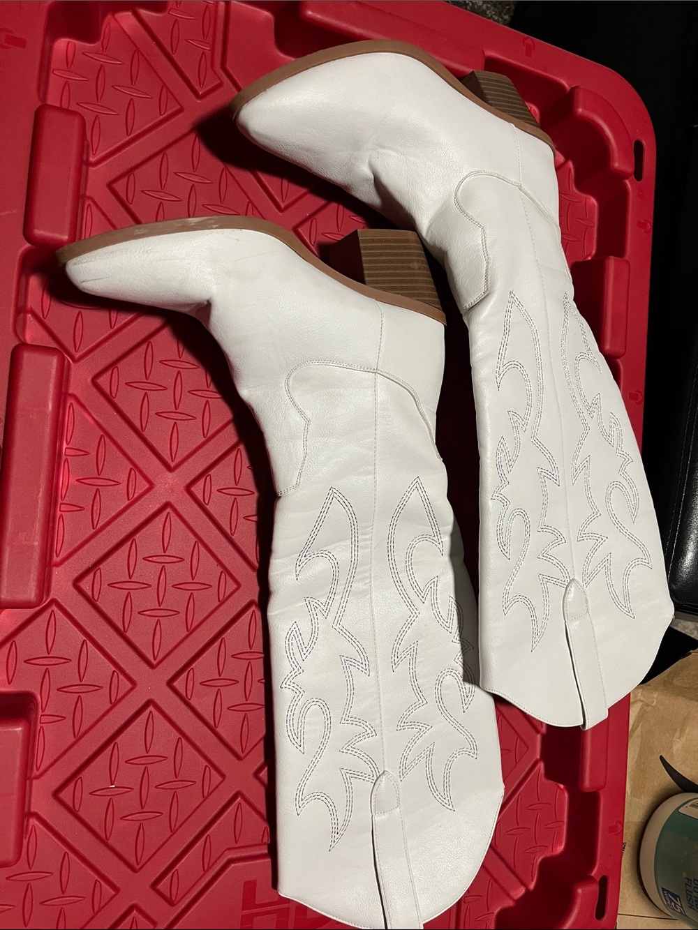 White Western-Style Women's Mid-Calf Boots size 36EU about a 6 to 6.5 size.